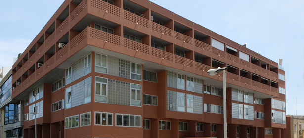 Edificio per uffici e sede della Banca San Paolo