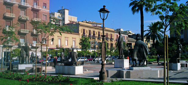 Piazza Umberto Giordano
