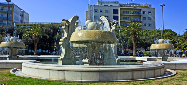 Piazza Mazzini e Via Trinchese